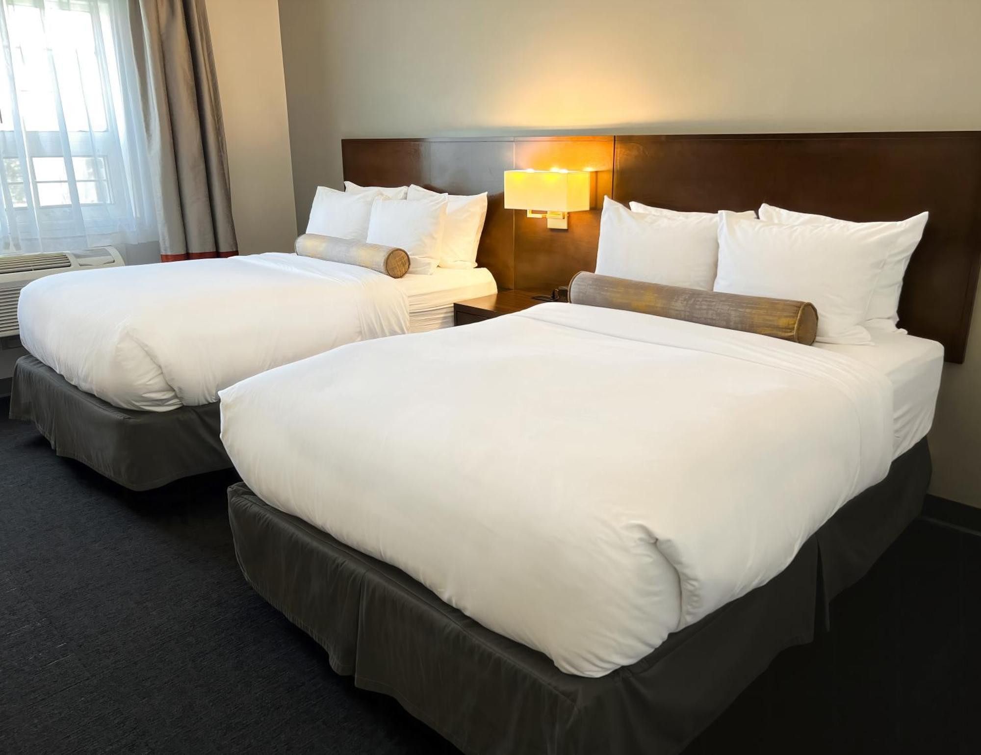 Edgewater 4*