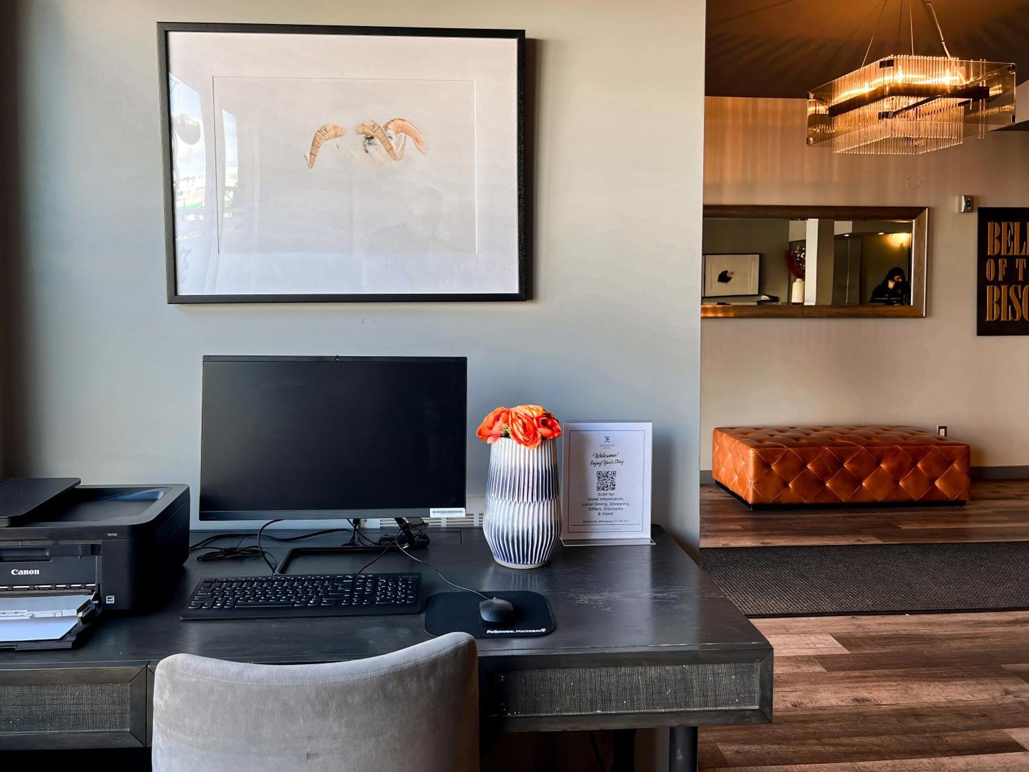 Edgewater 4* Whitehorse