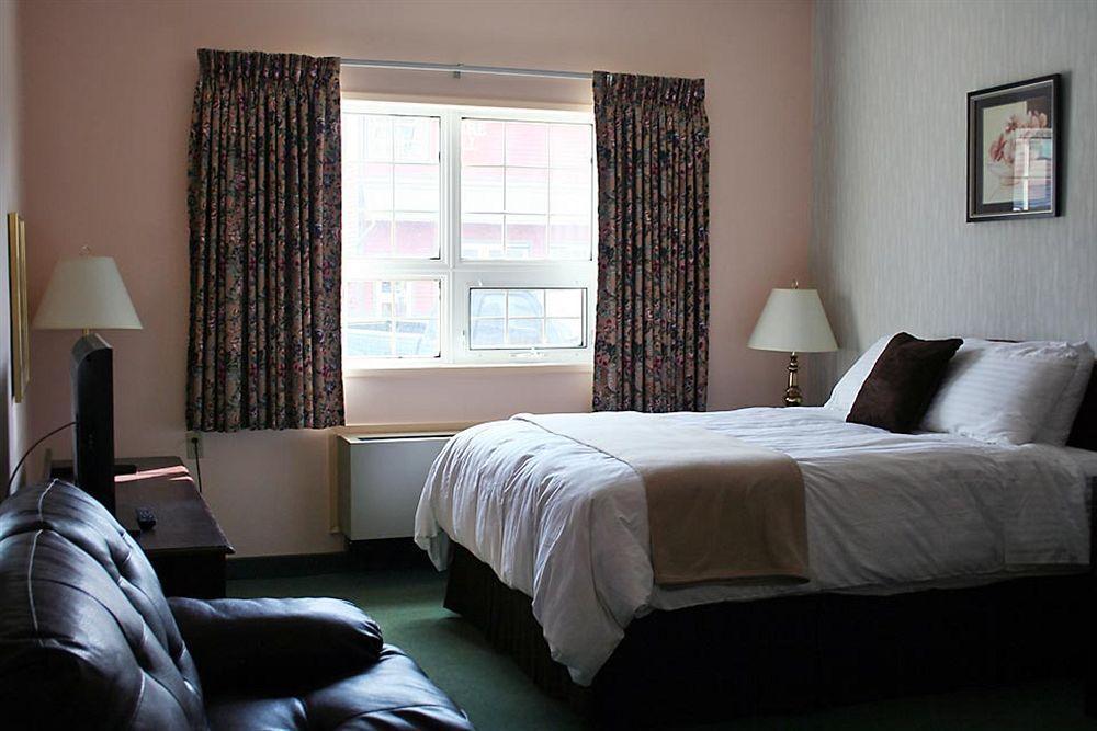 Hotel Edgewater 4*